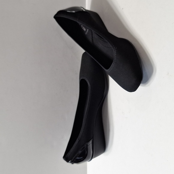 Anne Klein NEW iFlex Black Classic Preppy Capsule Wedge Heel Shoes Size 9 - Picture 6 of 13